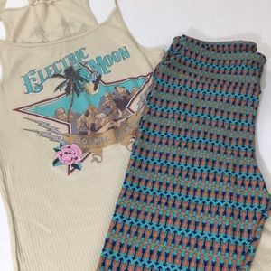 New LuLaRoe Arrow Leggings